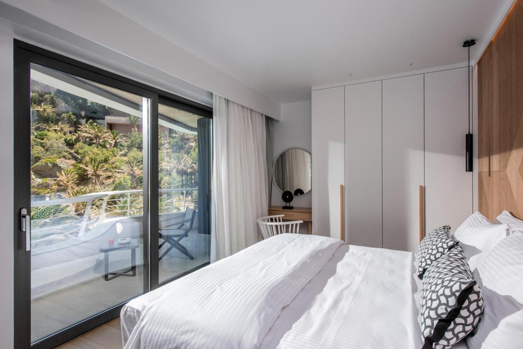 Made By The Sea Villa 4 Ligaria  Eksteriør billede